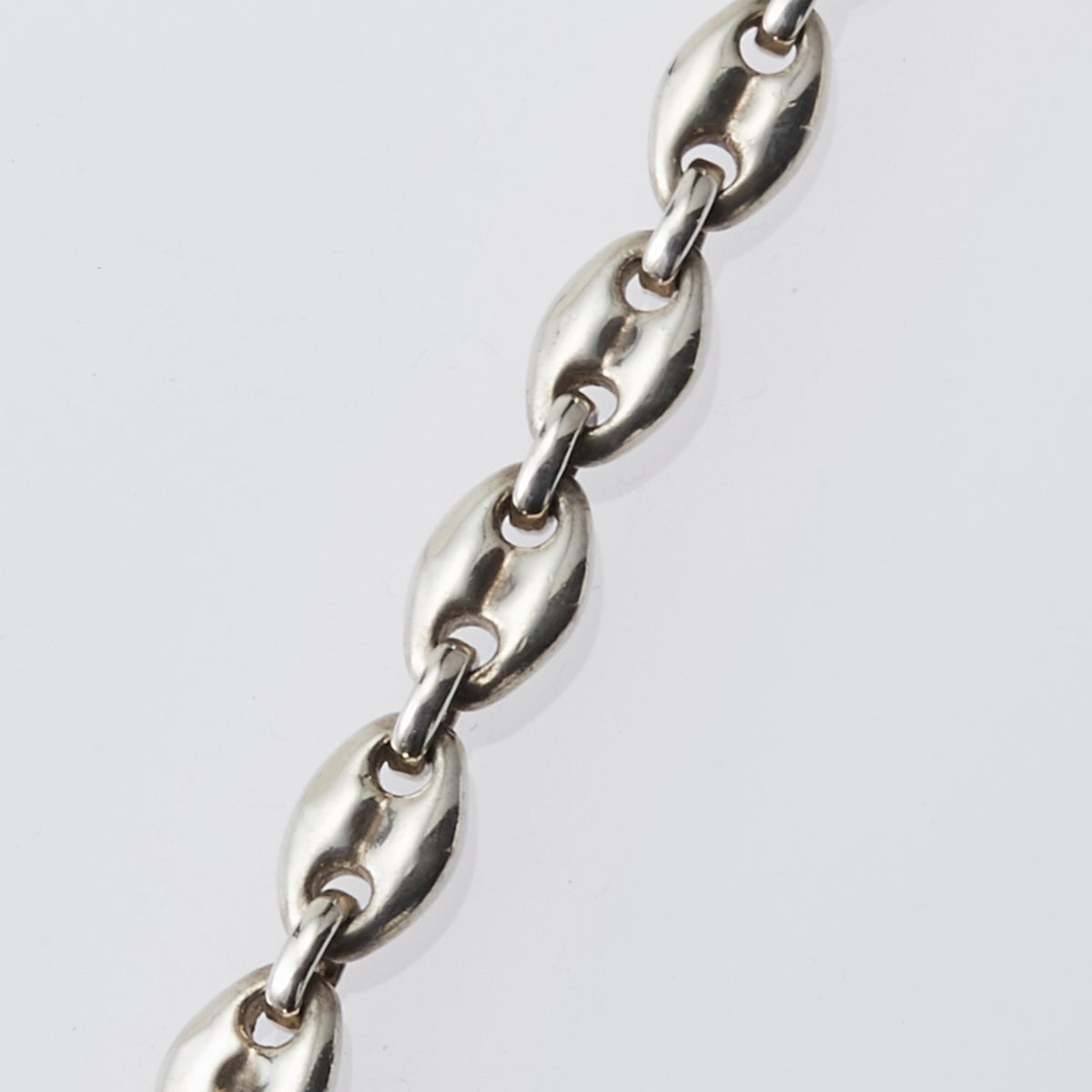 Caviar Link Bracelet 8mm – XOLO JEWELRY