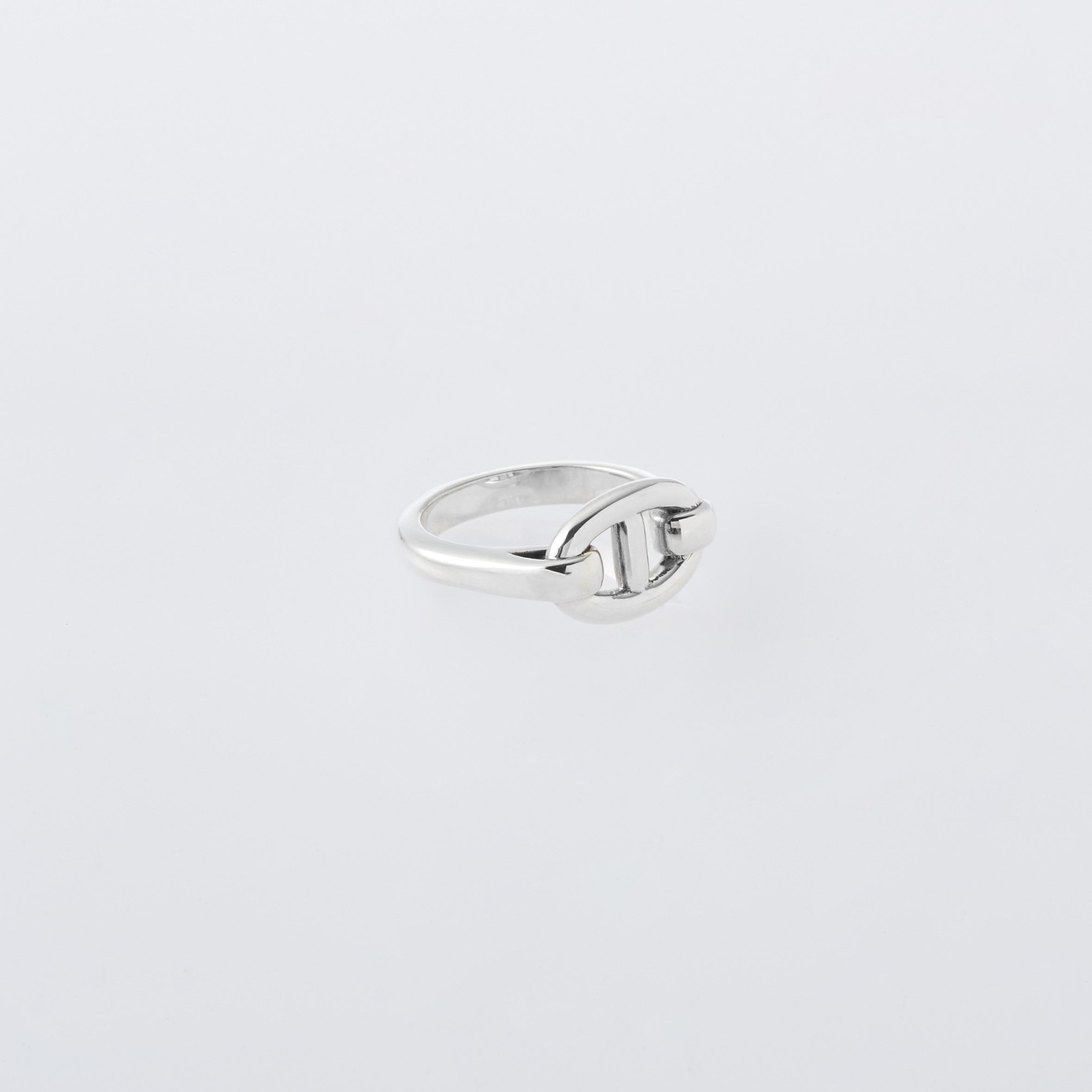 Central Anchor Ring