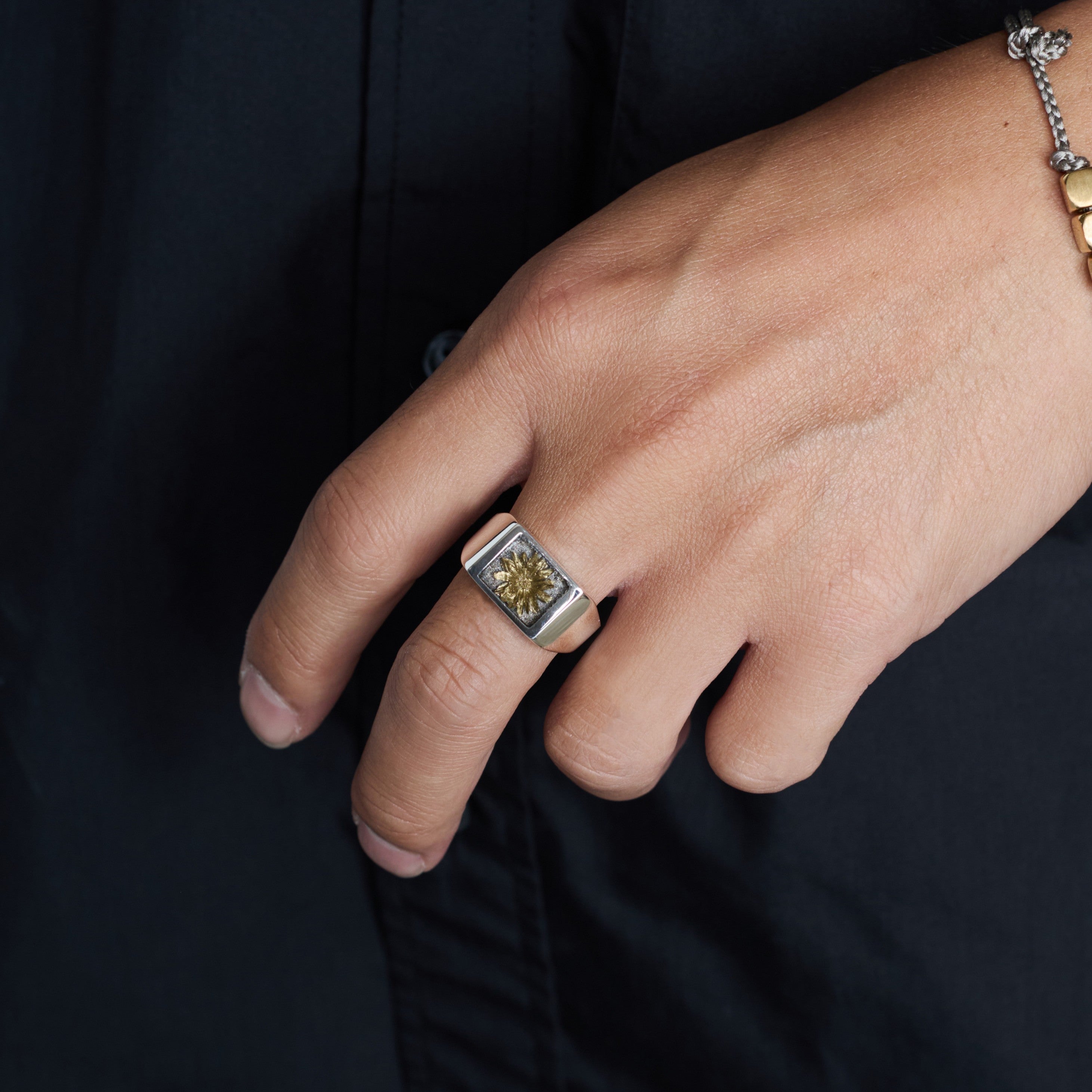 Signet Ring with Gray & Gold Flower – XOLO JEWELRY