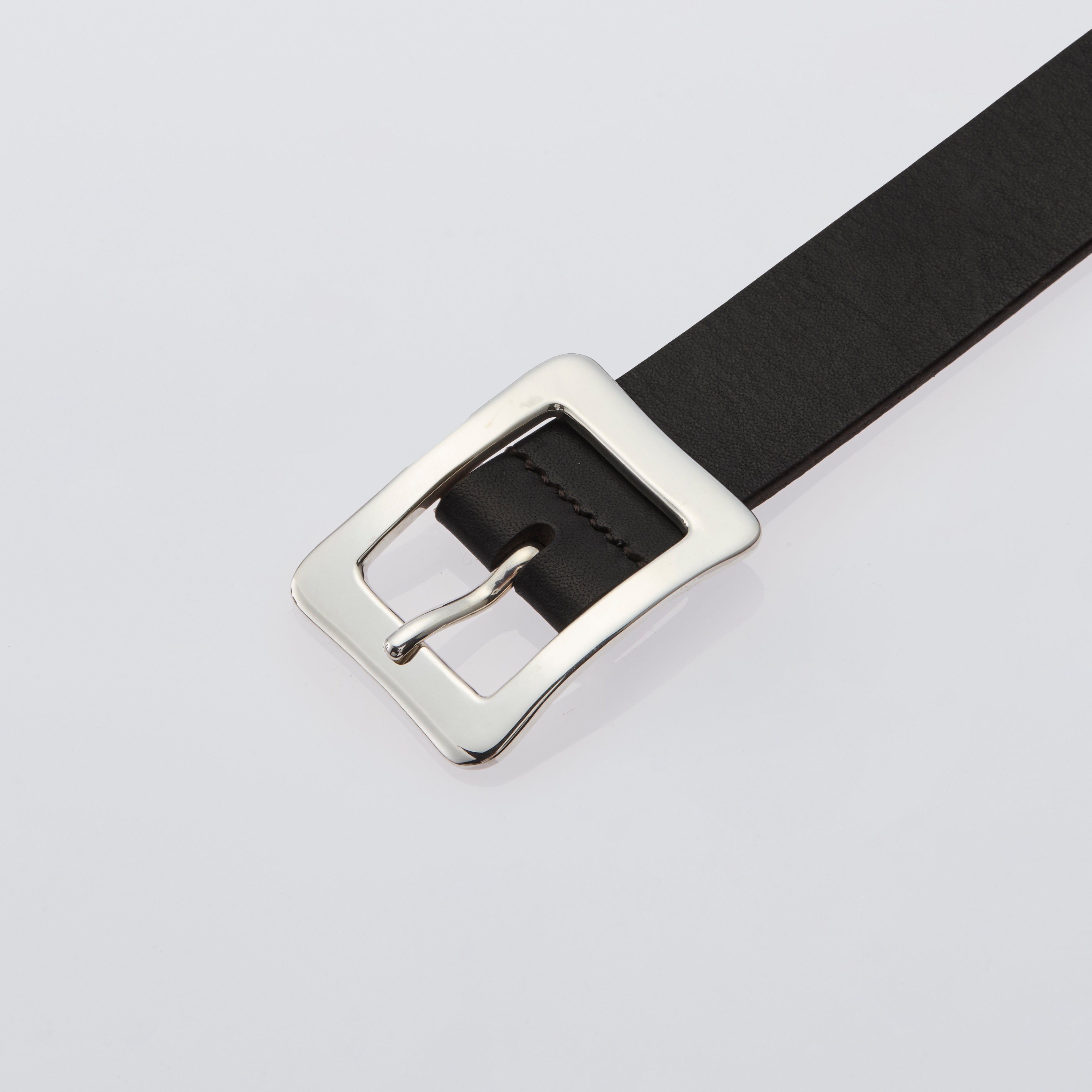 Belt : Rectangular Buckle -Black Leather-